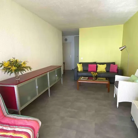 Face A La 4 Personnes Apartment *